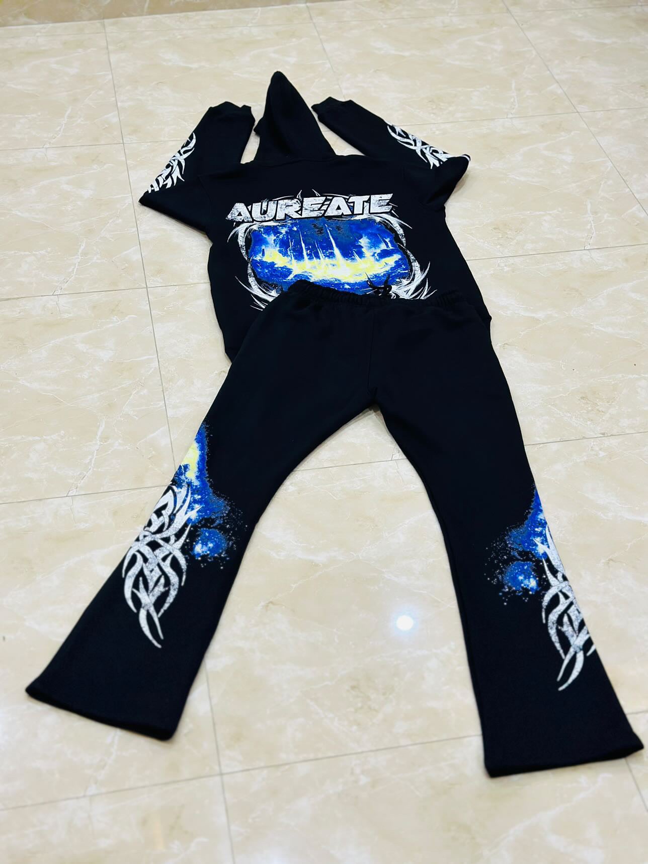 Aureate Dawn Seeing Eyes Sweat Suit Bundle